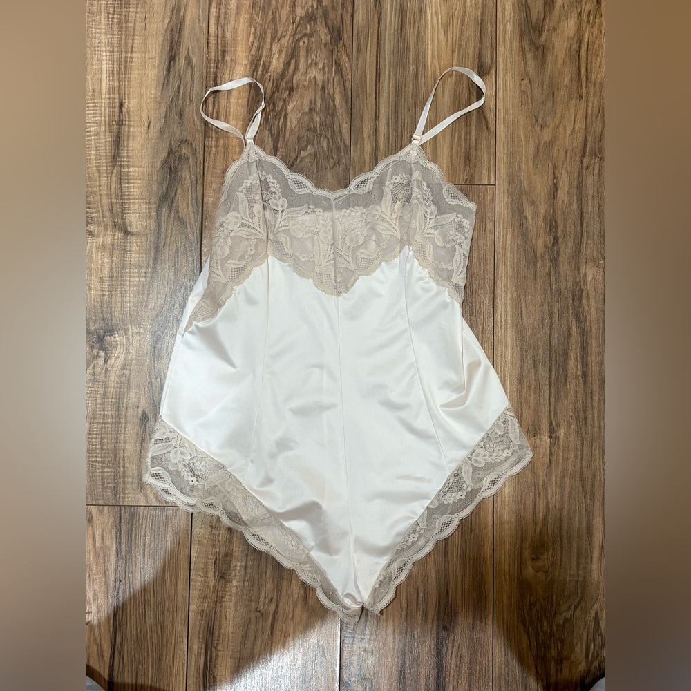 Lace Trim Satin Bodysuit - Cream